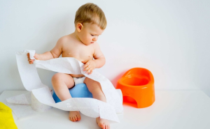 Cách trị táo bón cho trẻ tại nhà đơn giản